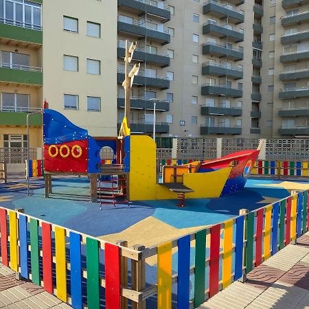 Beachfront And Bright Apartment Mareny Barraquetas Exterior foto